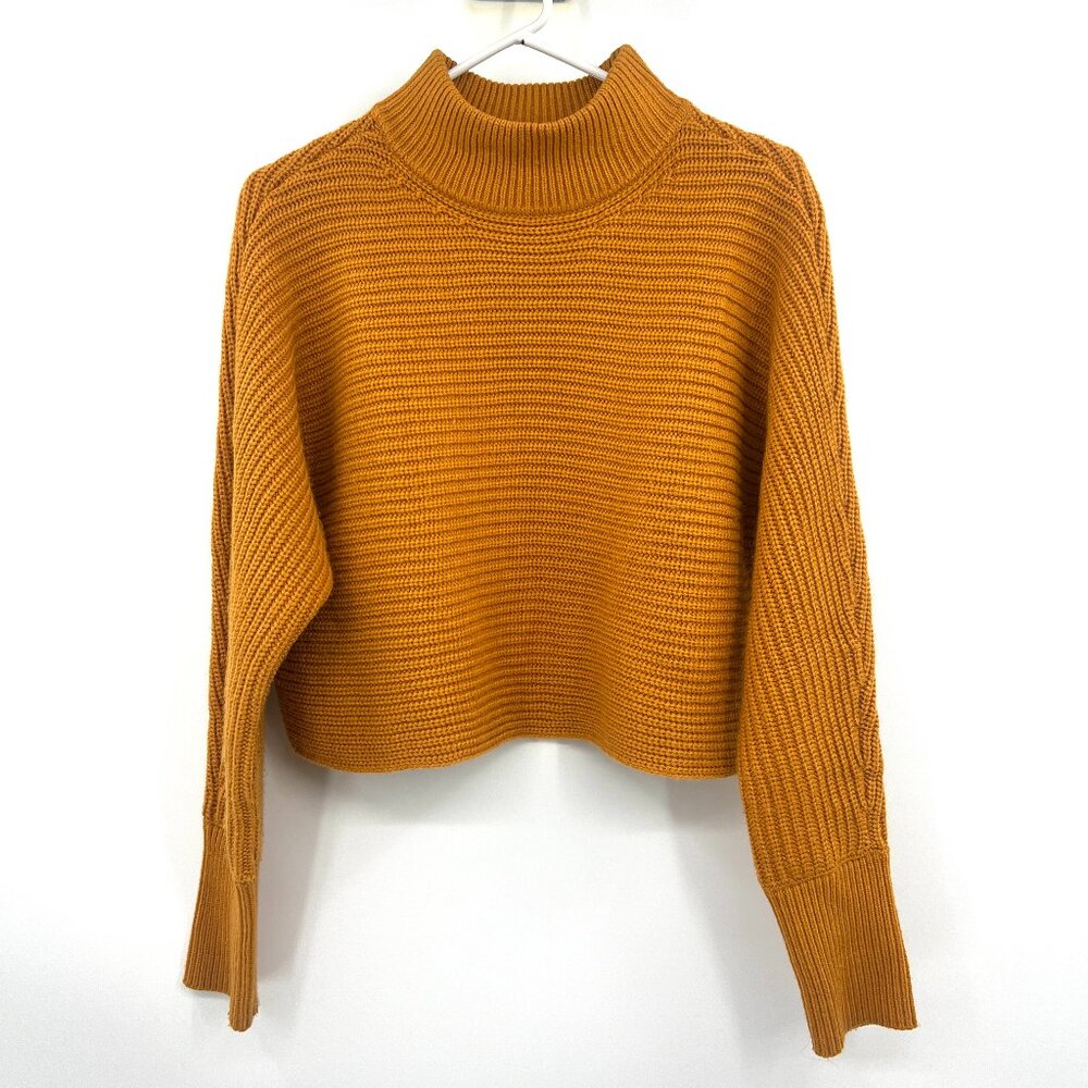 Gianni Bini Mustard Boxy Cropped Cable Knit Sweater Women's XS